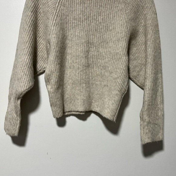 Ruby Moon Alpaca Blend Mock Neck Sweater – Size S, Beige, Cozy Ribbed Knit - Picture 5 of 11